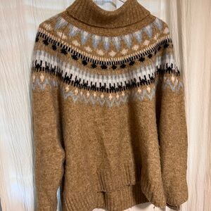 H&M Brown Patterned Turtleneck Sweater
